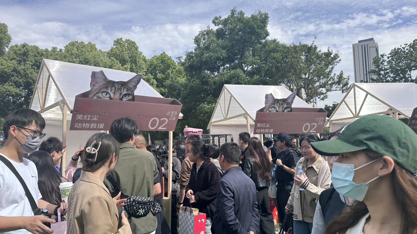 春节南京景区客流火爆,南京商场五一人流量