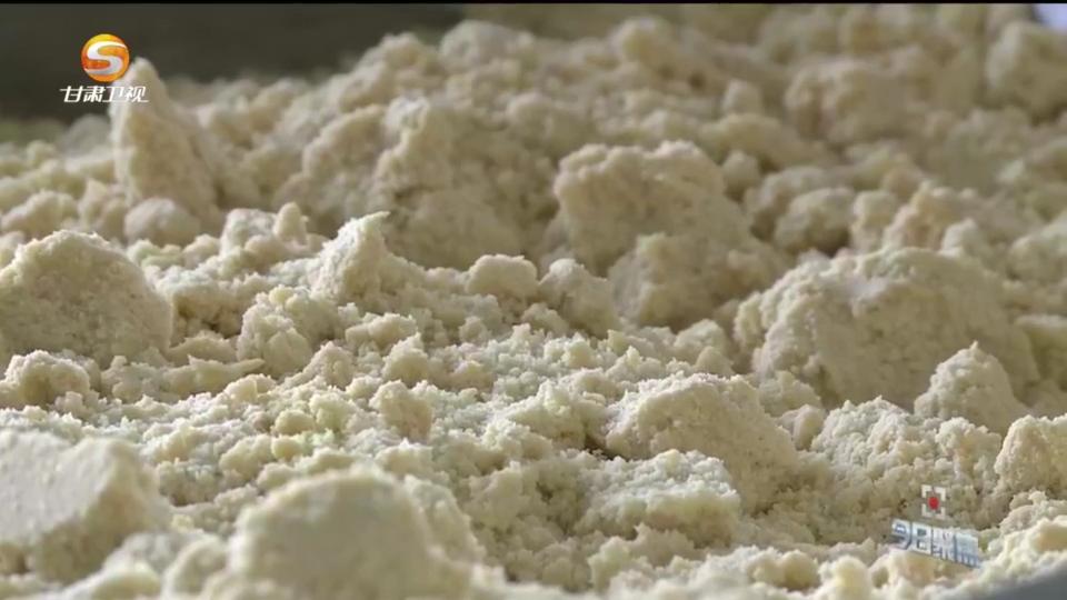 《今日聚焦》——寻找土特产变身金饭碗的路径（一）土豆的“魔法”