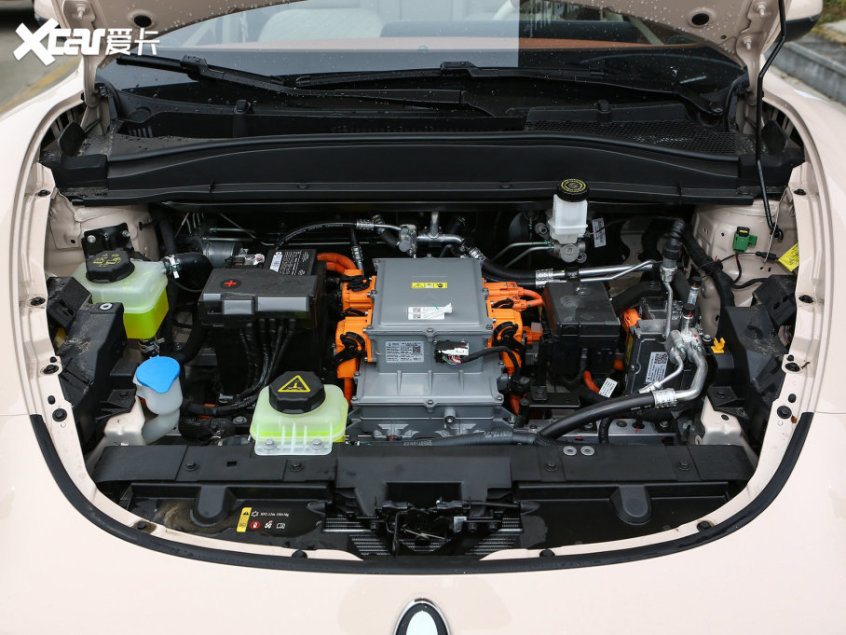 欧拉好猫2023新款电动汽车多少钱,欧拉好猫2023款车三电系统