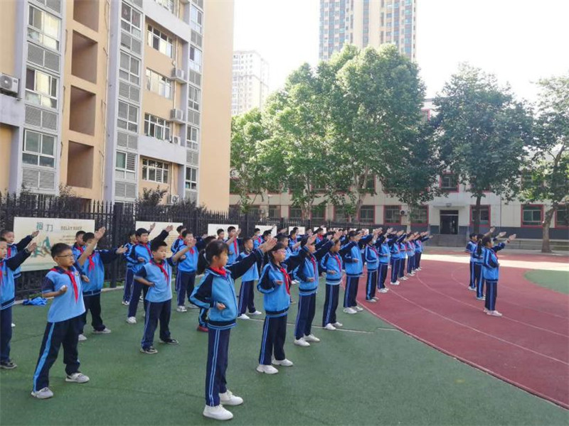 甘亭中心校阳光体育大课间,汶阳镇阳光体育大课间