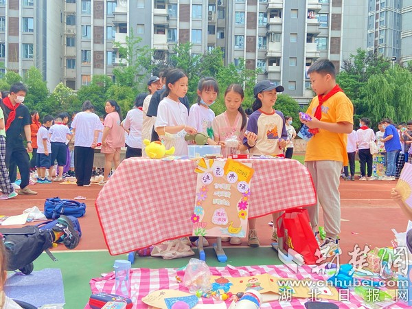 庆六一回味童年,庆六一伴成长