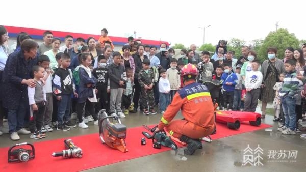 宝宝们节日快乐幸福满满,盘点萌娃们的六一表演