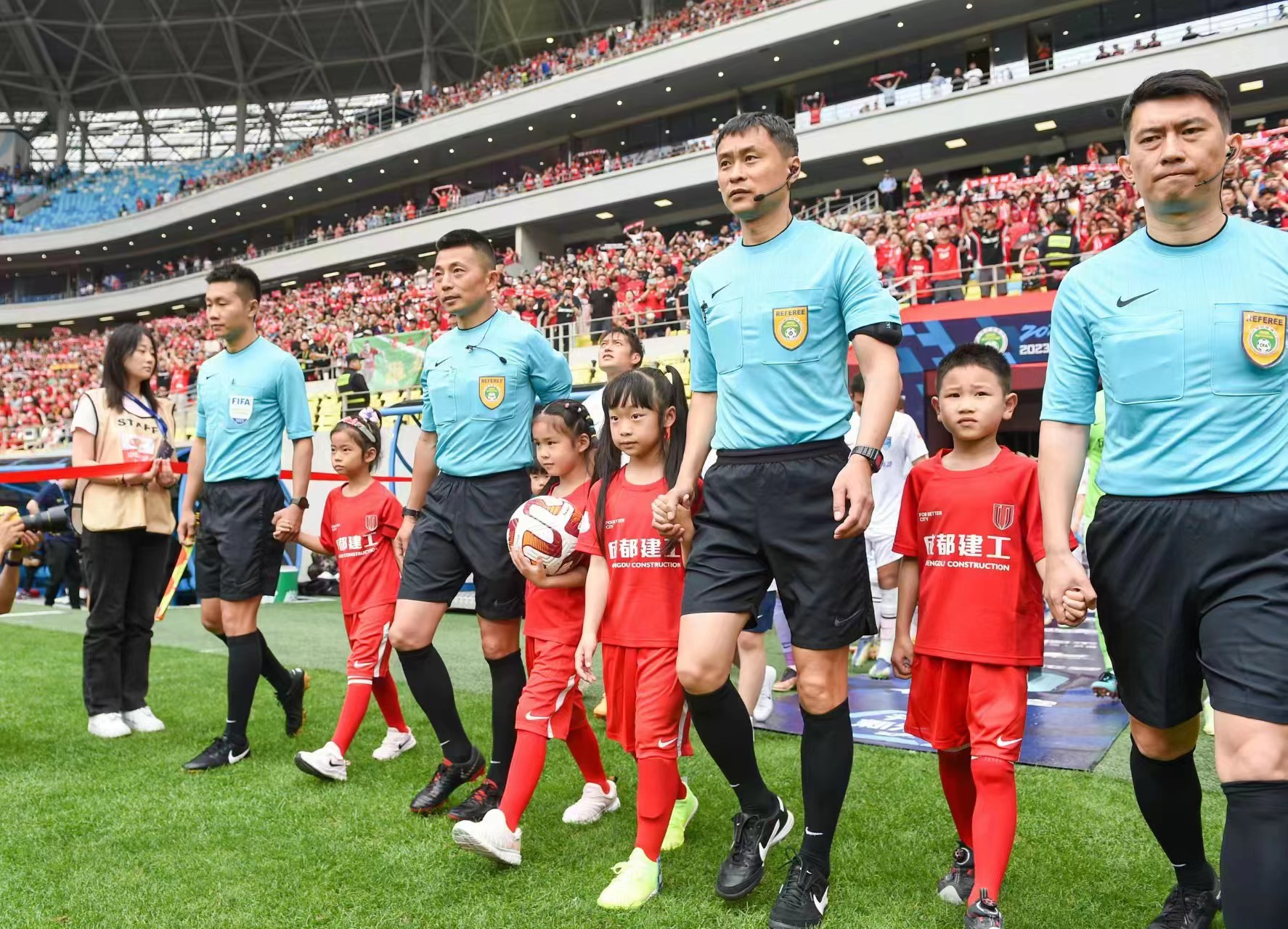 刻在四川人骨子里的是什么,刻在骨子里的足球基因