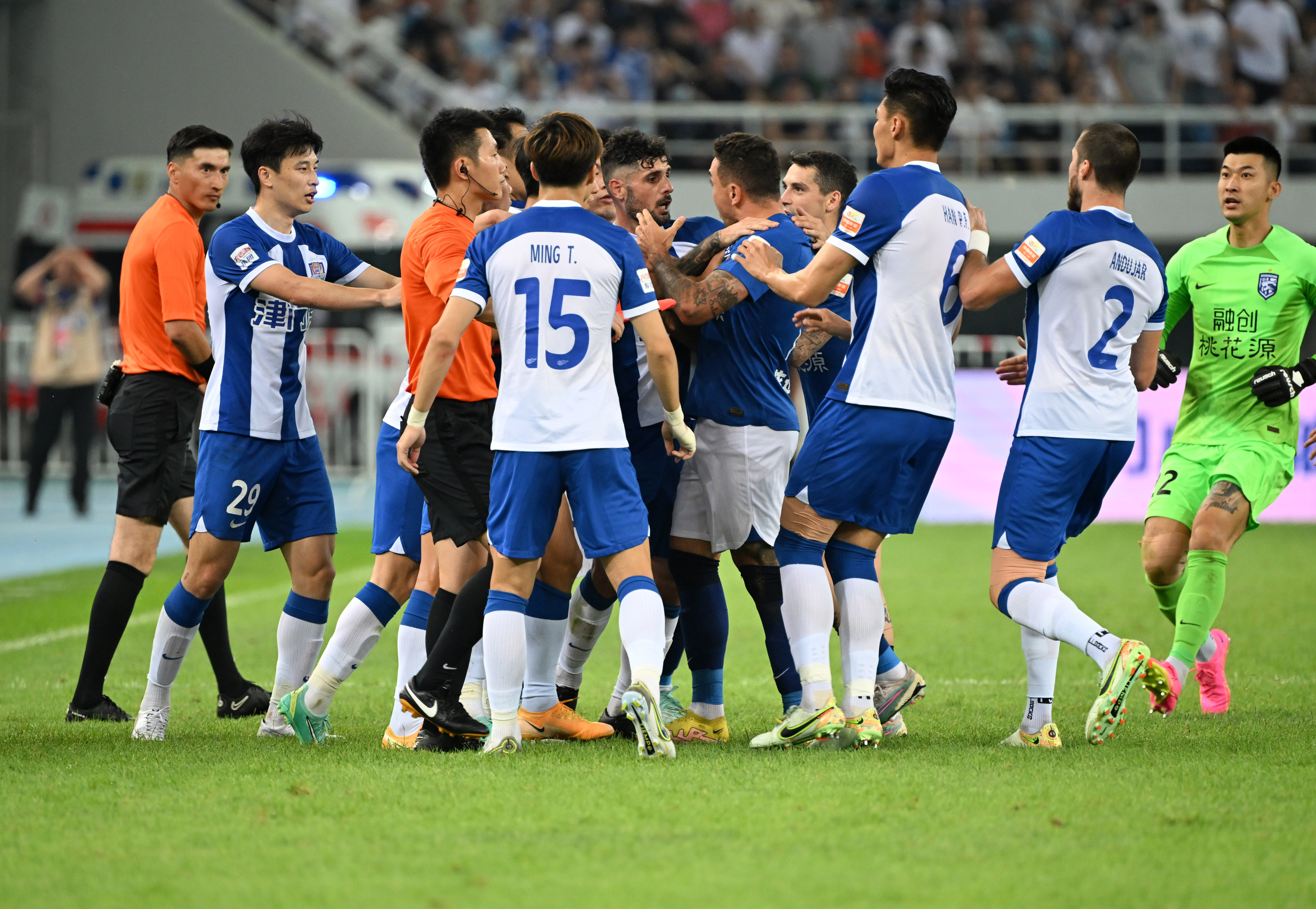 中超武汉三镇天津比赛直播,中超天津津门虎1-2武汉三镇