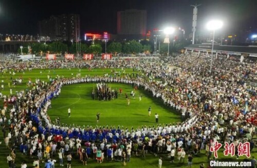 村里又有比赛啦！还是诱人的氛围