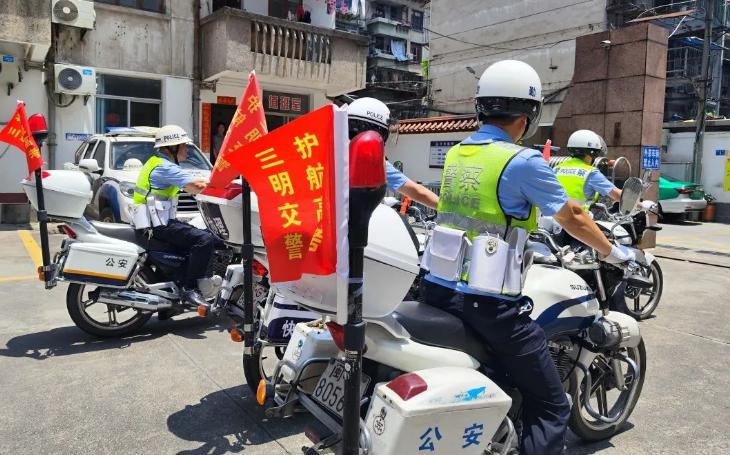 护航高考｜高考在即福建交警开启“强势”护航模式