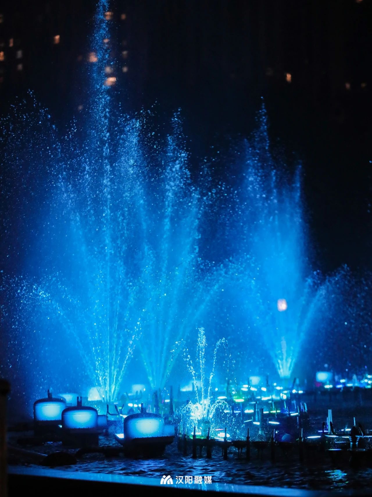 武汉音乐喷泉在哪里,武汉最大喷泉在哪里