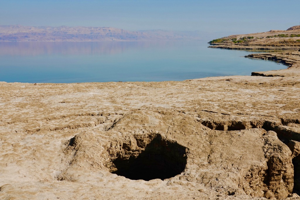 原来死海也如此美丽,中国最美丽死海