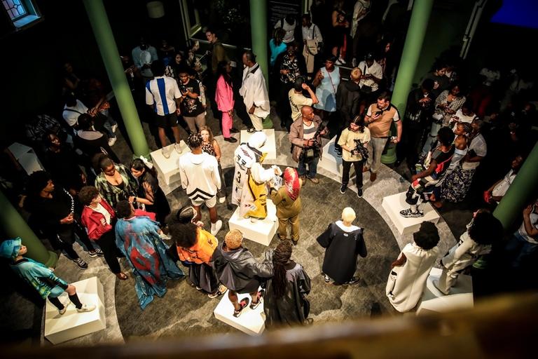 umbro茵宝新款,umbro茵宝联名款走秀