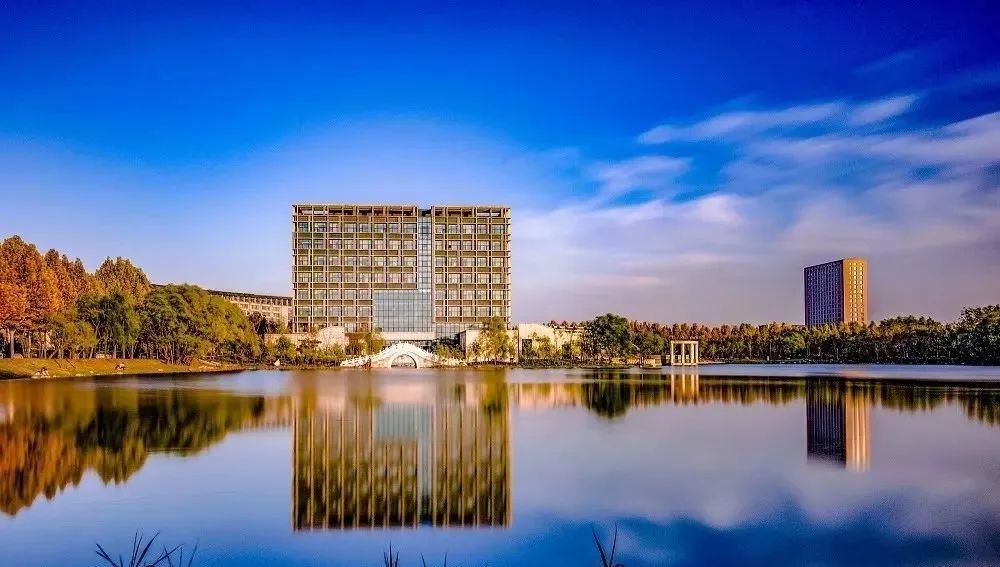 河南郑州师范校招,信阳师范学院在河南能招多少人