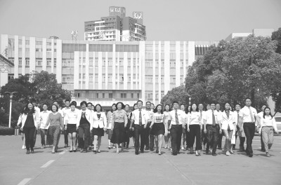 开道超车为国家贡献科技力量,创新驱动破瓶颈培育发展新动能