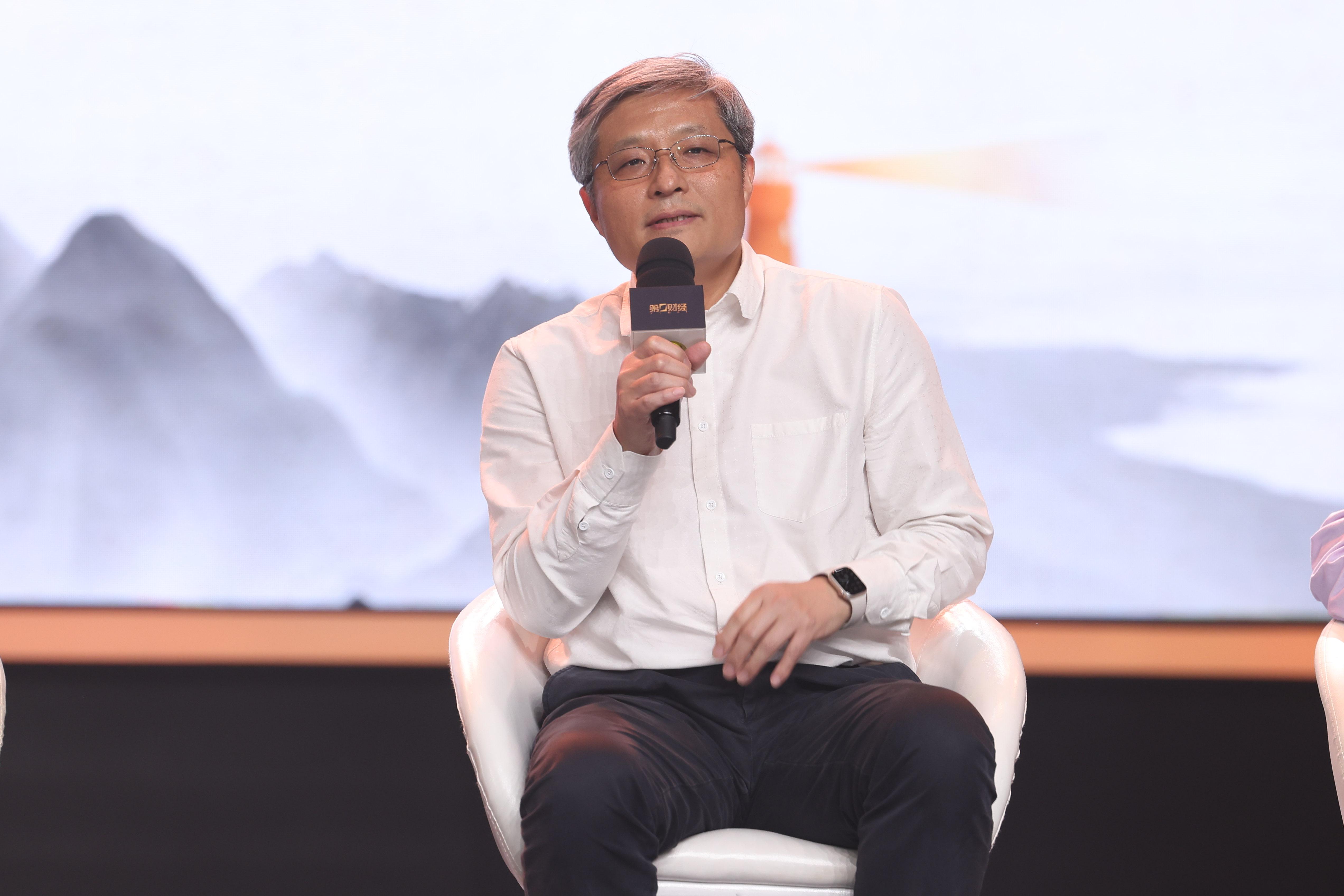 “光合20”赋能中国企业成长计划启动，听听这些商学院院长说了什么