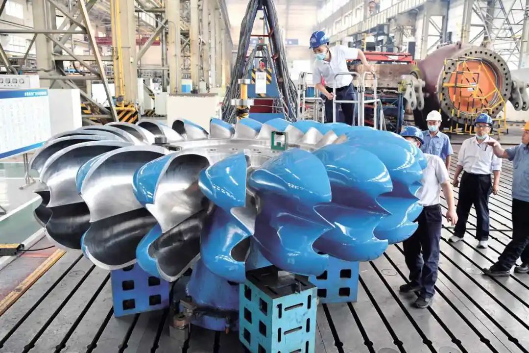 东方电机：央企突破“卡脖子”技术的样本