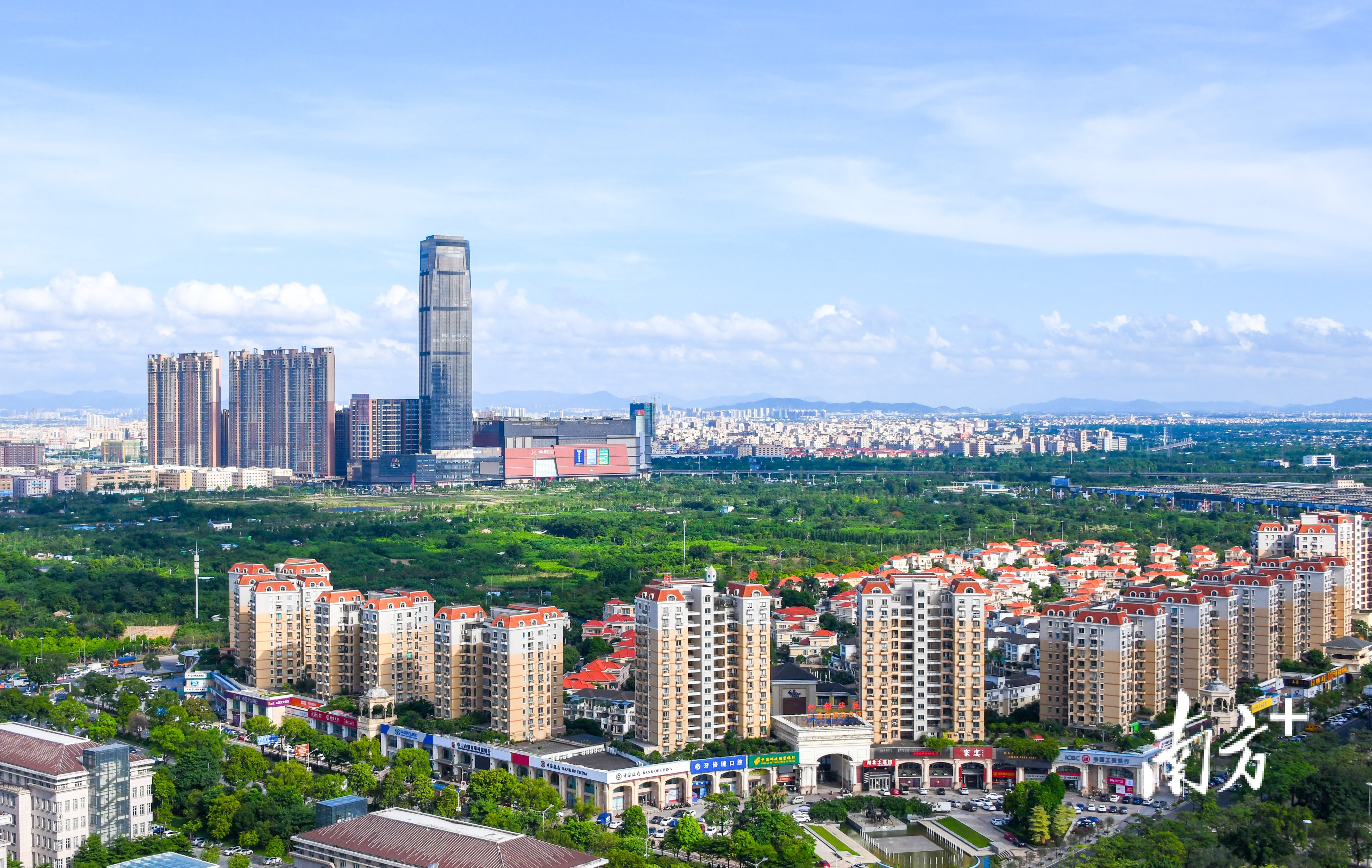 中山古镇规模最大的灯饰城,中山市古镇新中式灯饰