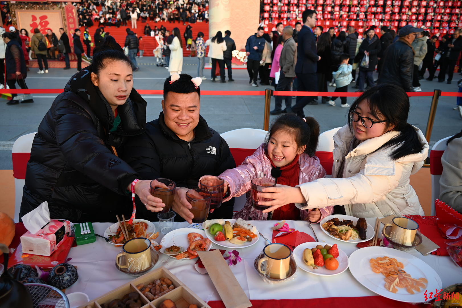 刷榜出圈！这个春节，“在成都过年”为何成为风尚？