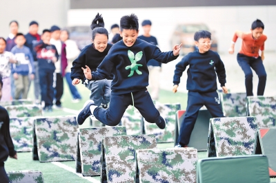 课间10分钟调整状态,课间十分钟让孩子动起来