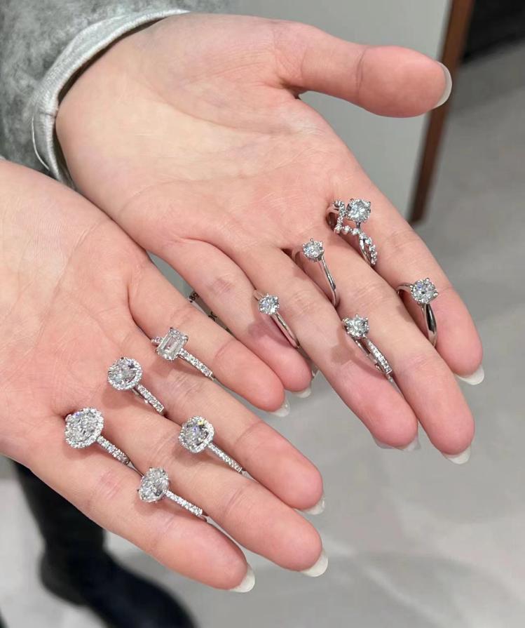 洛阳文旅送钻石是真的吗,洛阳文旅送的200颗钻石值多少钱