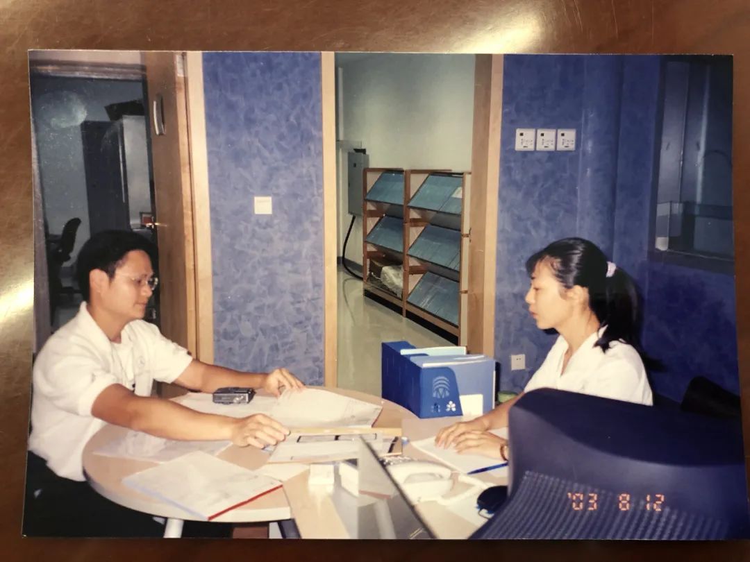 从客服主管到客服经理需要几年,从一个服务员到主管成长过程