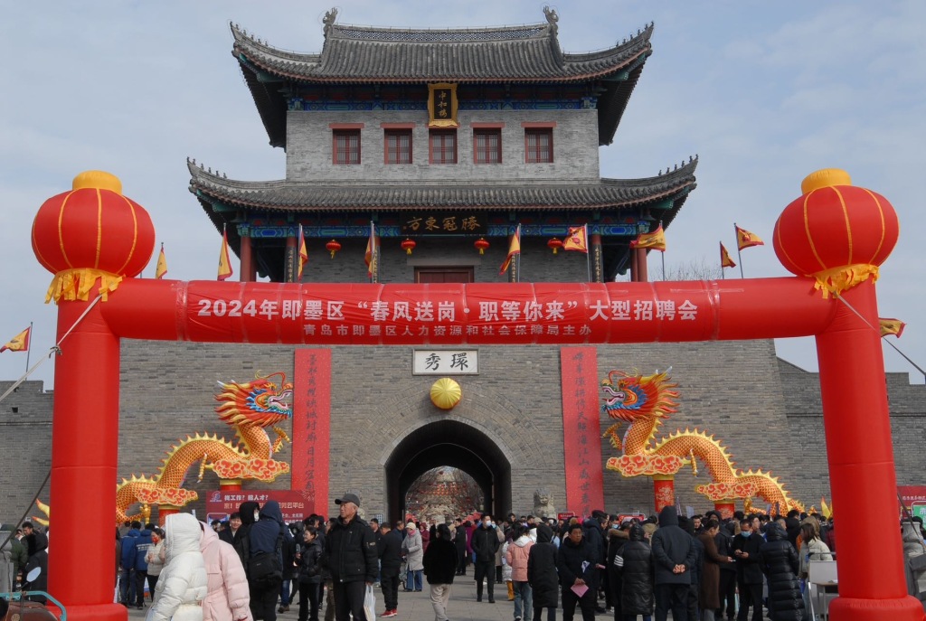 线上线下招聘助力企业招工,线上招聘百家企业一万多岗位